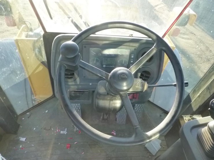 2005-deere-624j-image-9