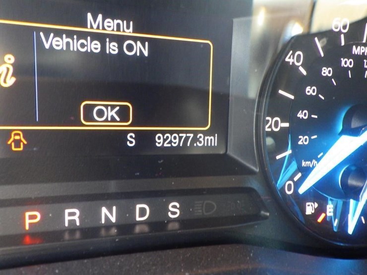 2017-ford-explorer-image-14