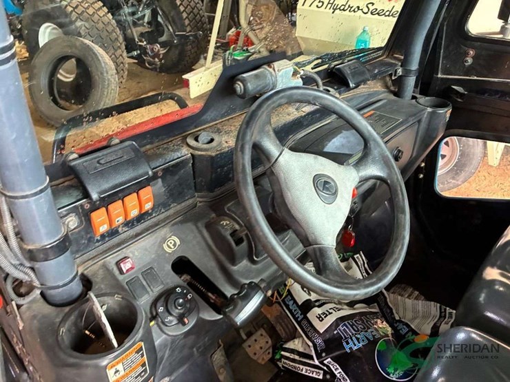 2014-kubota-rtv-x900-image-17