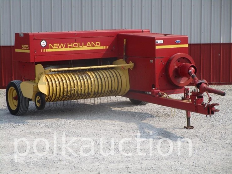 new-holland-565-image-1