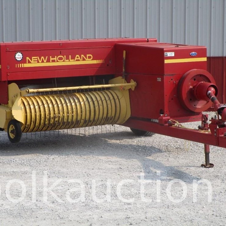 NEW HOLLAND 565