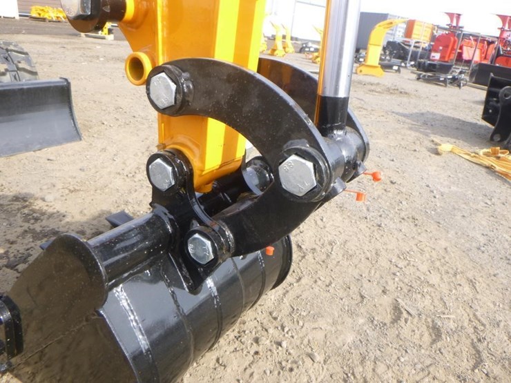 2026-vicsec-vc15-hydraulic-excavator-image-11