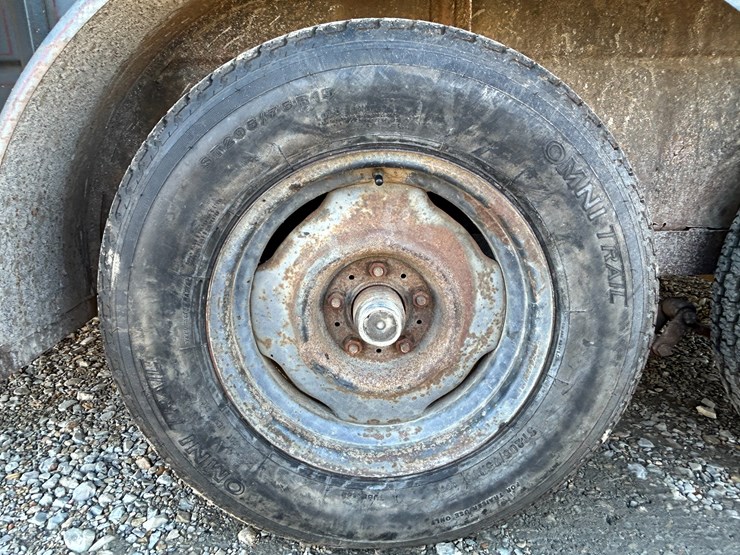 #37758-•-16’-t/a-steel-livestock-trailer-vin:-arkavtl8080430349-image-7