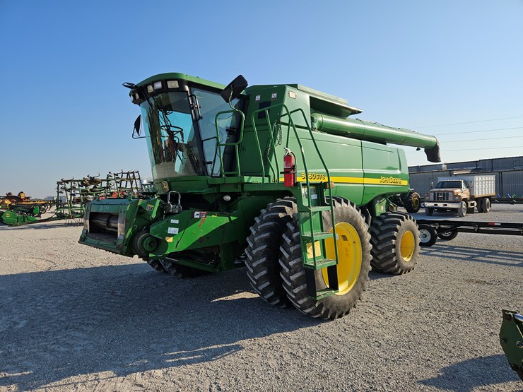 2005-john-deere-9860-sts-image-1