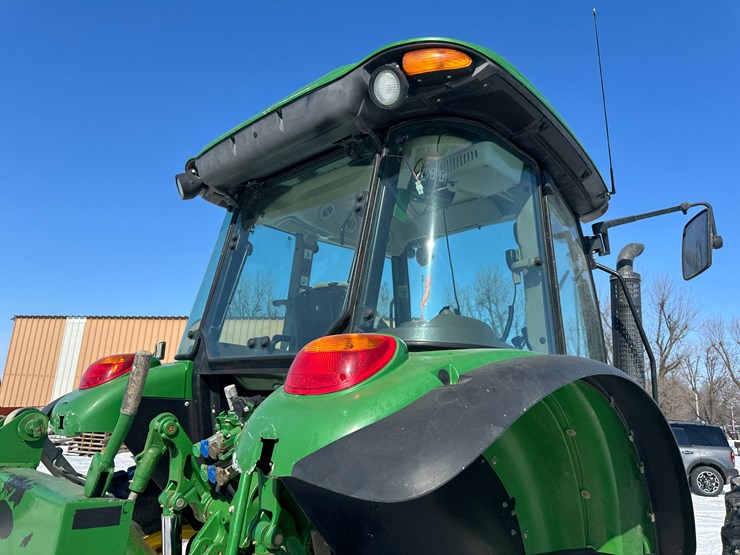 john-deere-5100mh-image-32