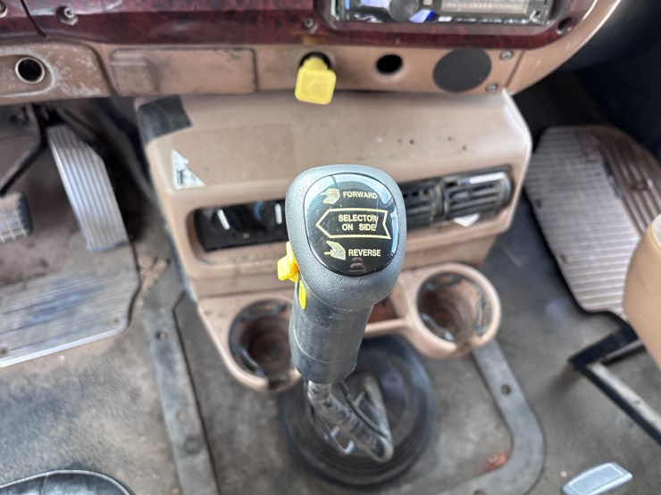 #32756-•-2007-mack-cv713-dump-truck-image-13