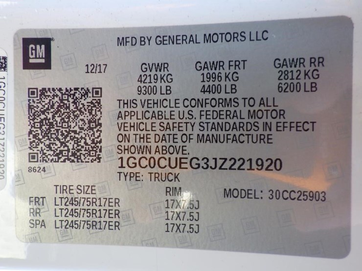 2018-chevrolet-2500hd-image-17