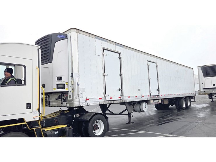 2016-hyundai-reefer-image-3