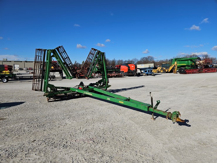 2008-john-deere-200-image-1