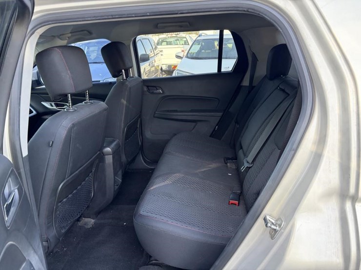 2012-gmc-terrain-sle-image-16