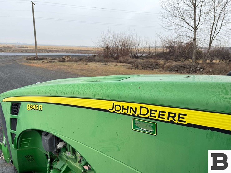 john-deere-8345r-image-47