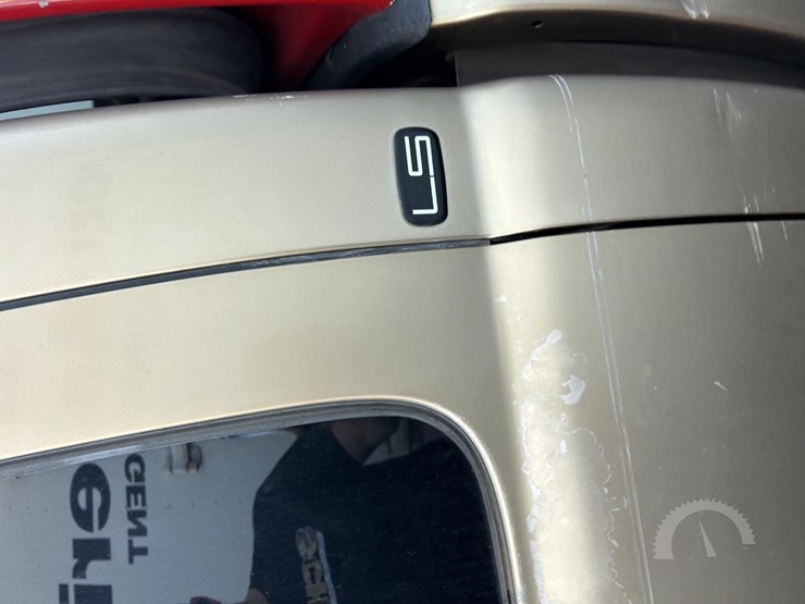 2001-chevrolet-silverado-1500-image-11