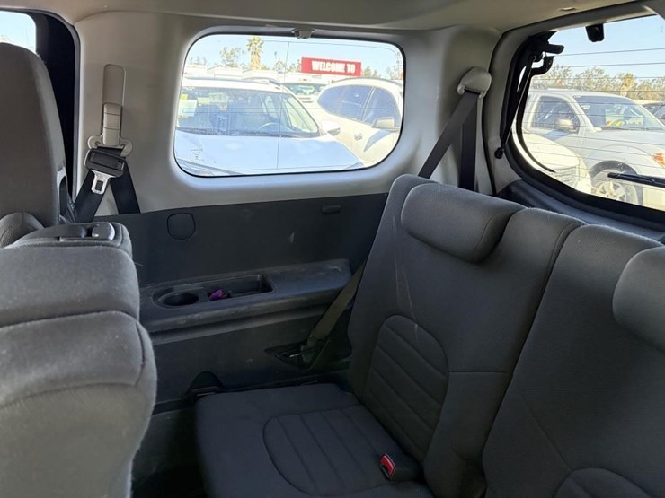 2012-nissan-pathfinder-image-20