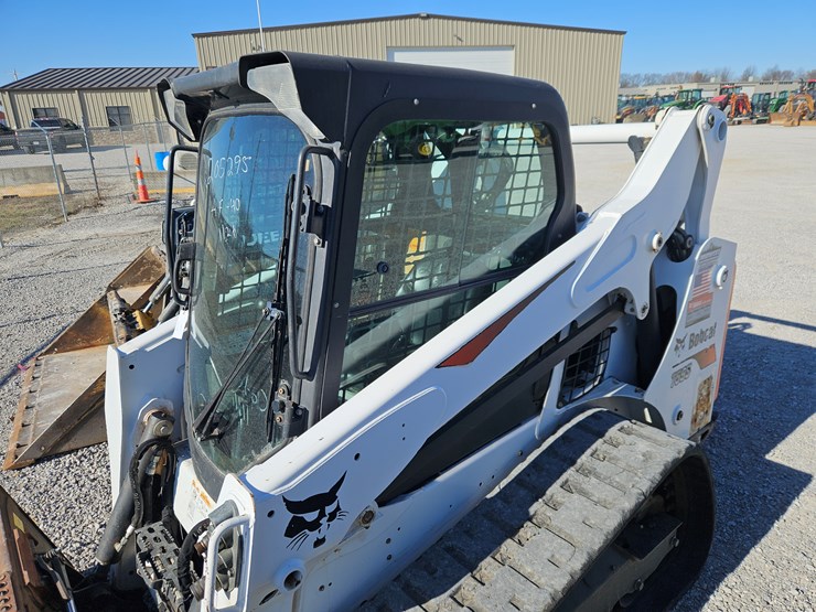 2019-bobcat-t595-image-13
