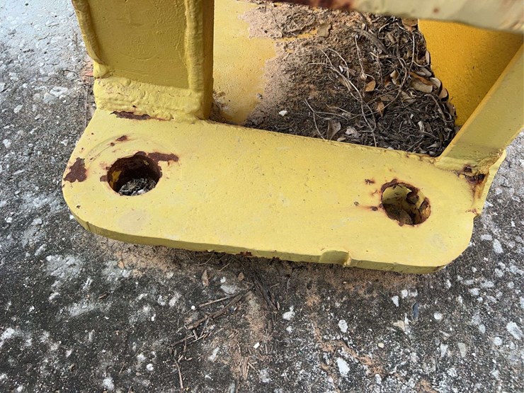 18”-scoop-bucket-image-4