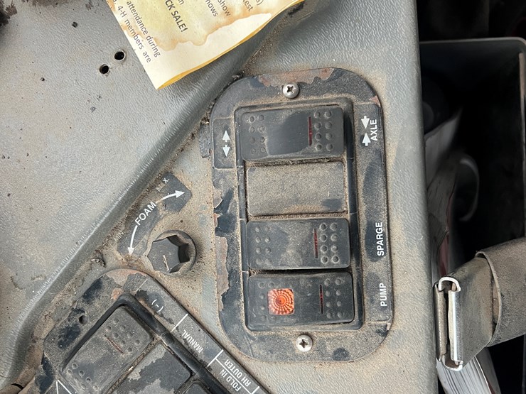 1999-case-ih-spx4260-image-23