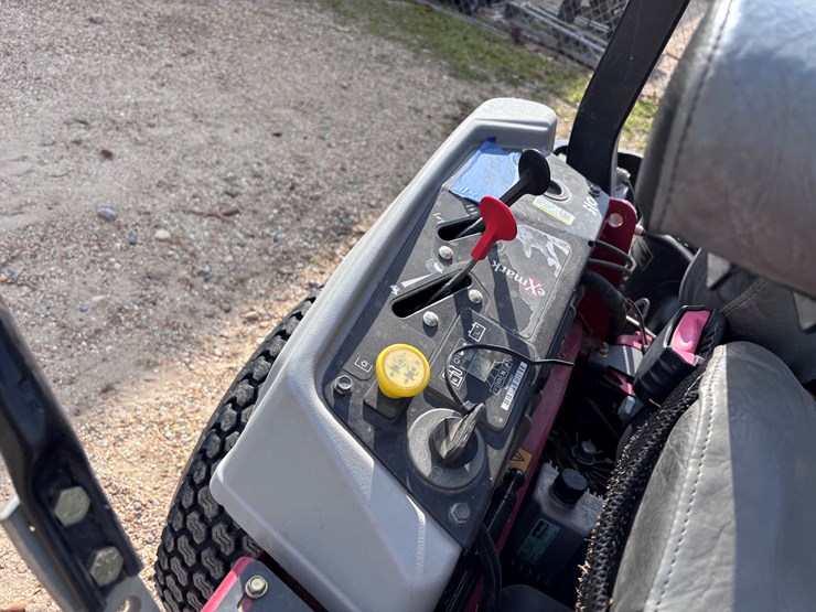 #32750-•-exmark-lazerz-zero-turn-image-7