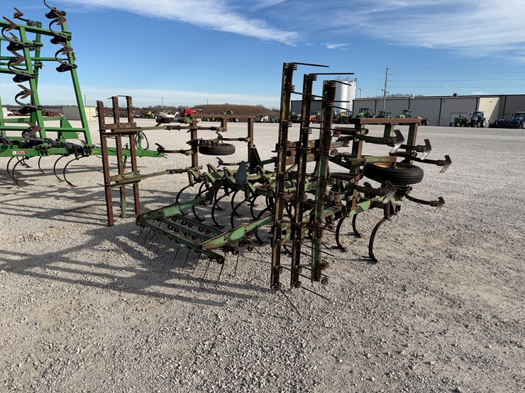 john-deere-1100-image-5