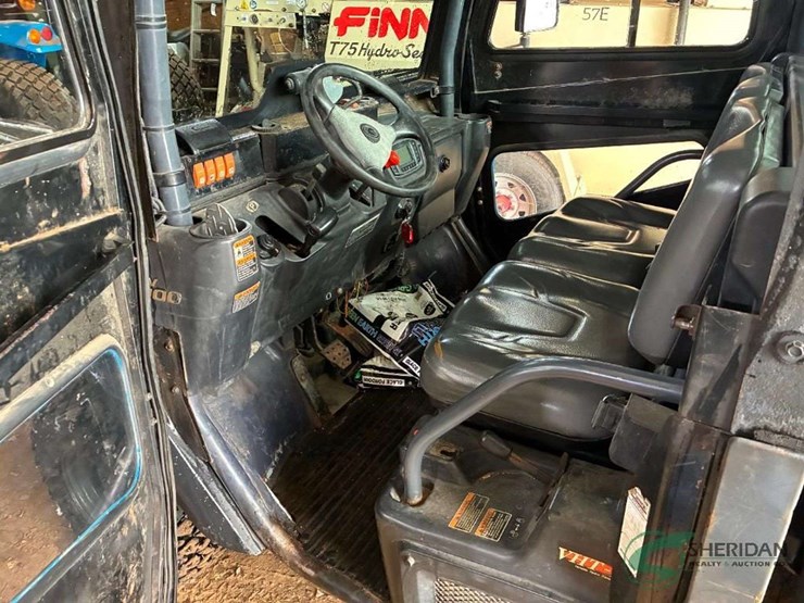 2014-kubota-rtv-x900-image-16