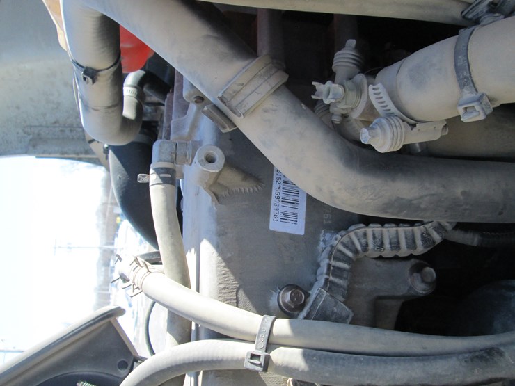 2013-international-8600-image-21