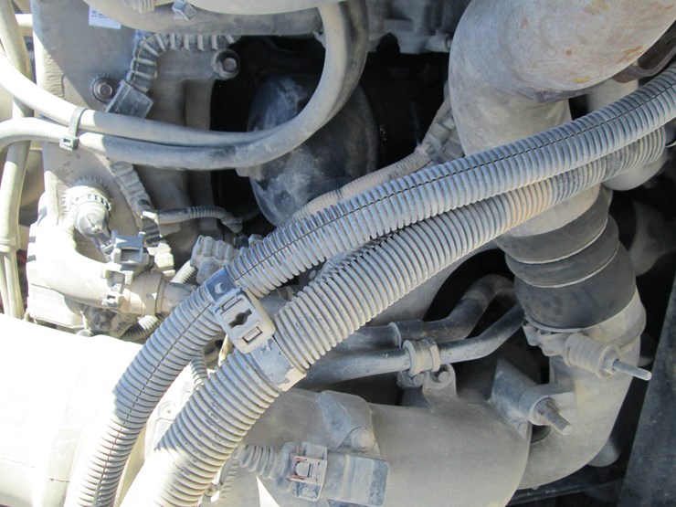 2013-international-8600-image-20