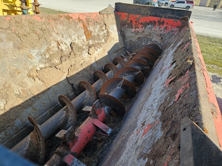 2018-kuhn-knight-sl124-image-6