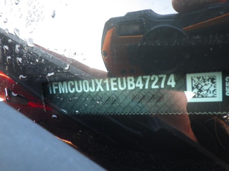 2014-ford-escape-image-15