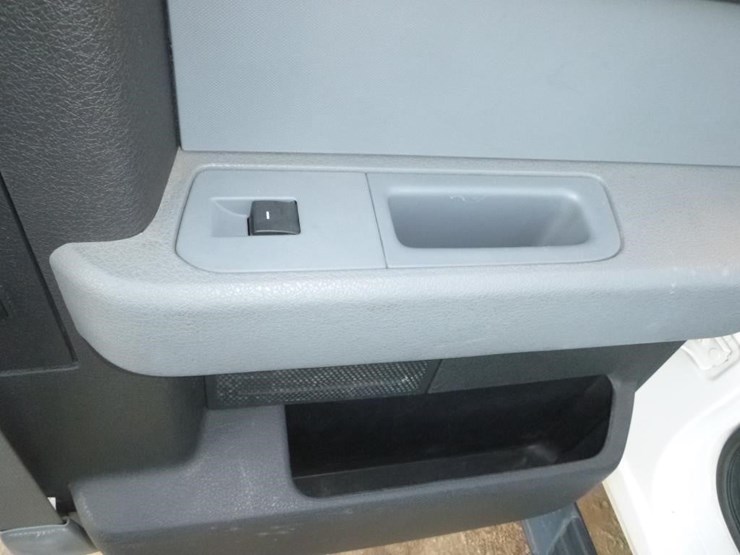 2013-ford-f150-image-16