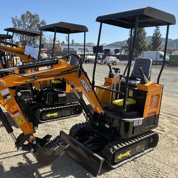2025 VICSEC VC15 Hydraulic Excavator