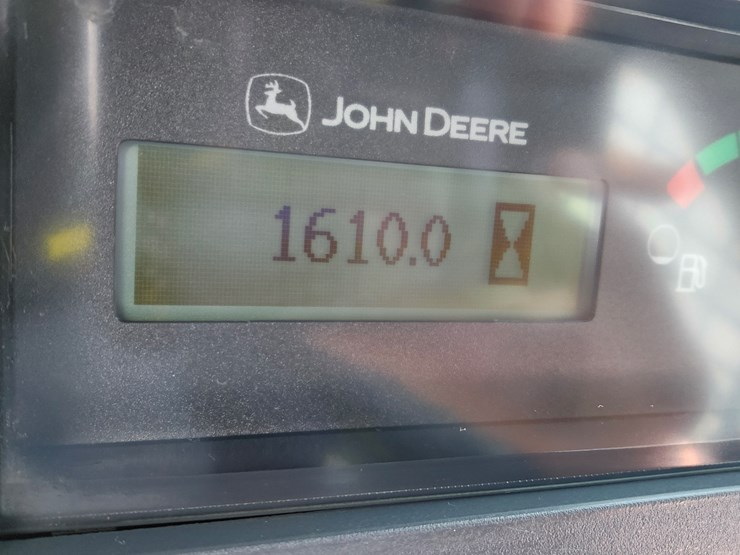 2021-deere-325g-image-12