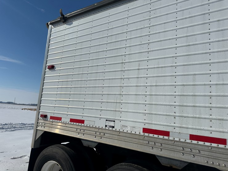 2016-timpte-hopper-bottom-image-61