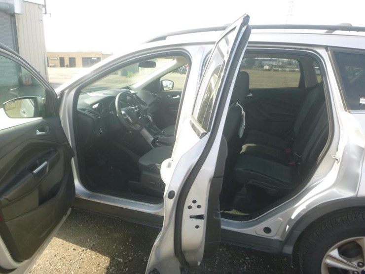 2016-ford-escape-image-5