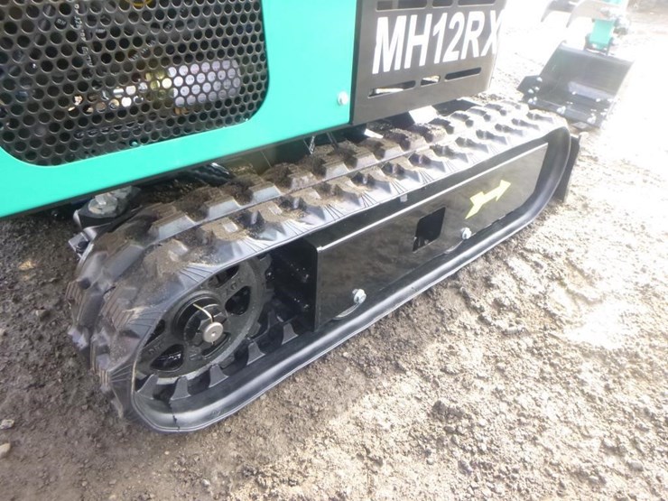 agt-mh12rx-hydraulic-excavator-image-26