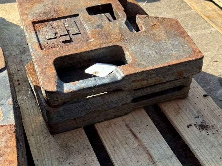 (3)-international-harvester-suitcase-weights-image-4