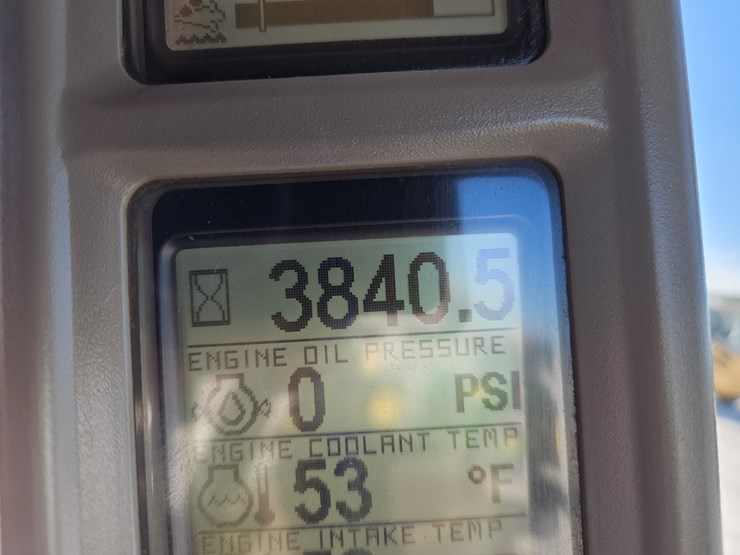 2013-case-ih-steiger-350-image-21