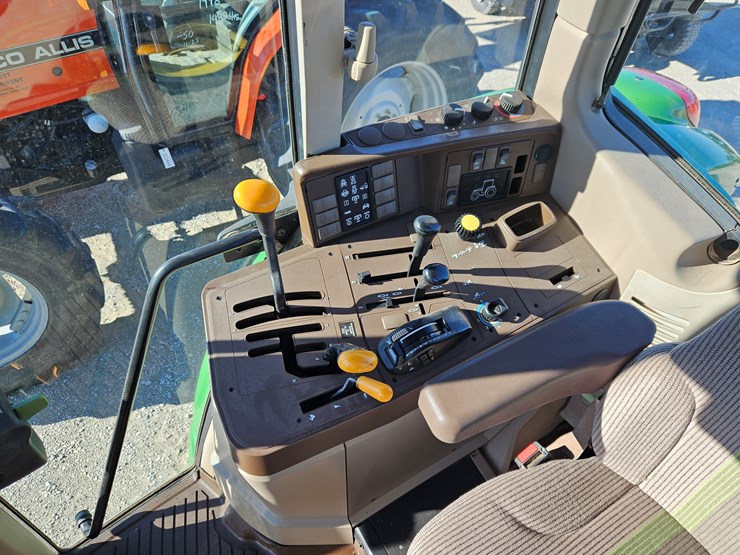 2003-john-deere-6420-image-14