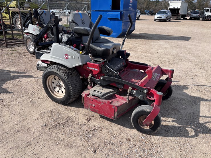#32754-•-exmark-lazerz-zero-turn-image-2