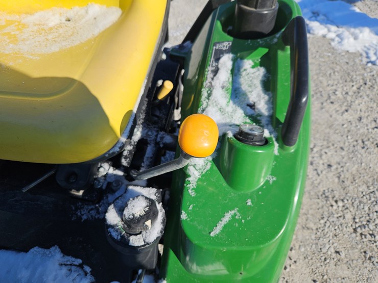 2018-john-deere-1023e-image-12