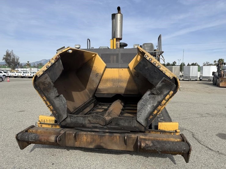 2016-volvo-blaw-knox-pf-4410b-asphalt-paver-image-47