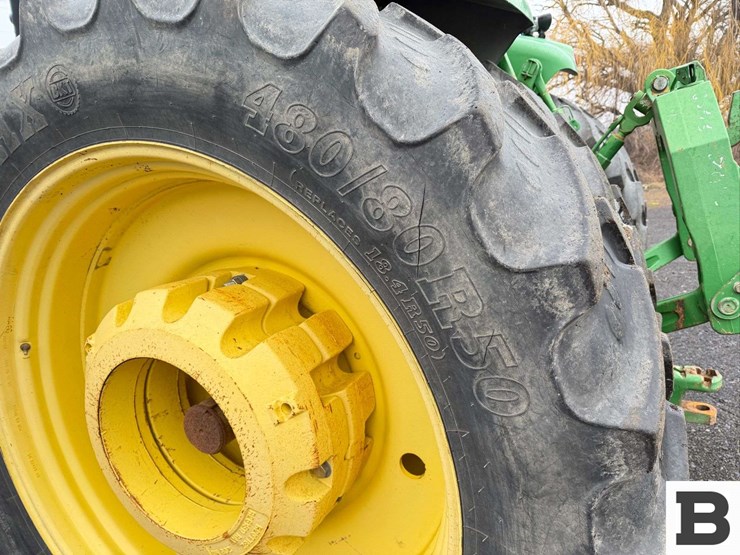 john-deere-8345r-image-22