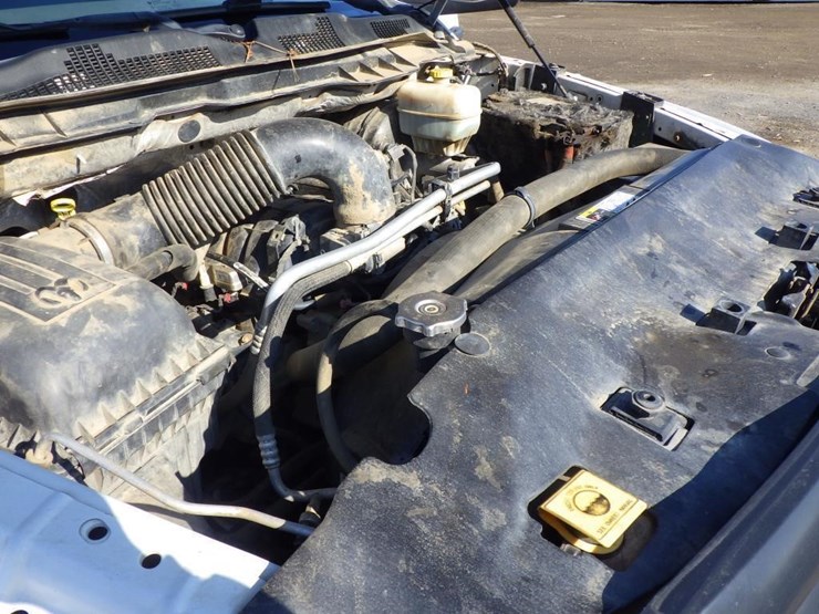 2015-dodge-2500-image-11