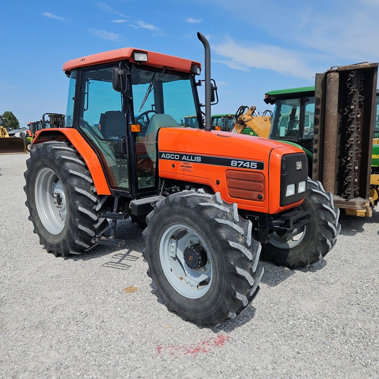 1998 AGCO ALLIS 8745