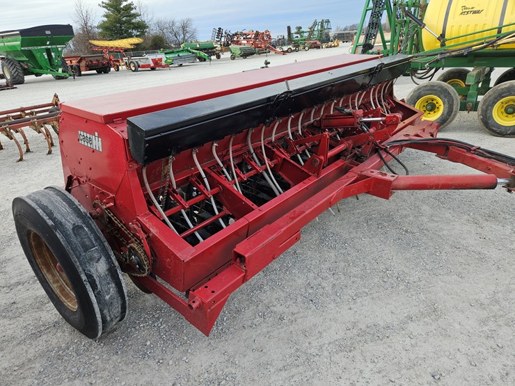 case-ih-5100-image-3