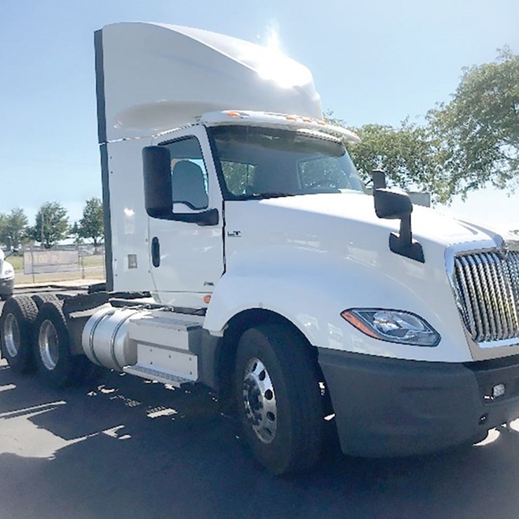 2020 INTERNATIONAL LT