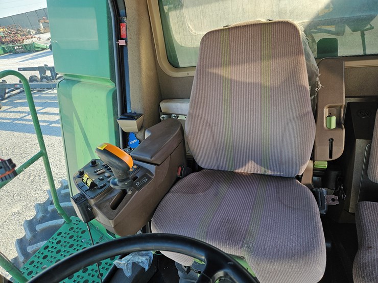 2005-john-deere-9860-sts-image-10