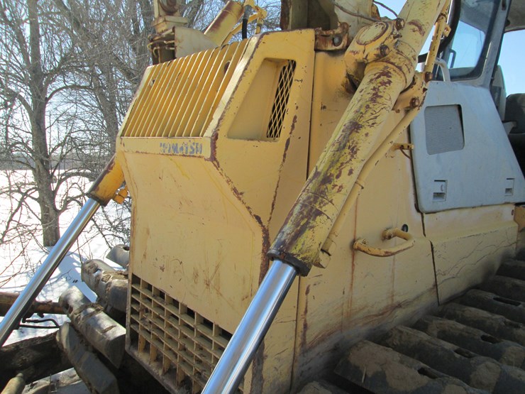 komatsu-d65p-image-19
