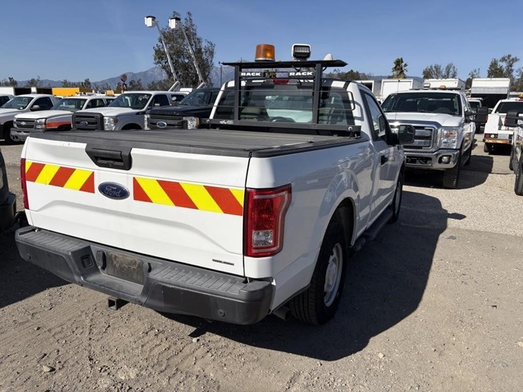 2015-ford-f150-image-3