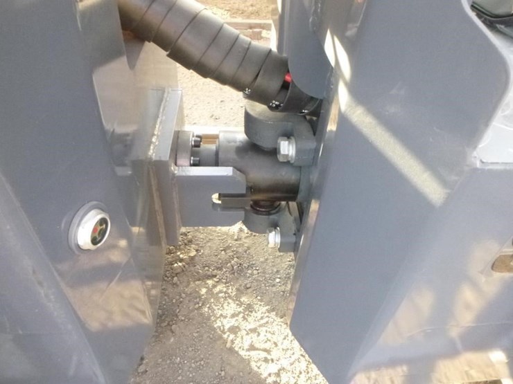 sdlool-sl1000-tandem-vibratory-roller-image-10