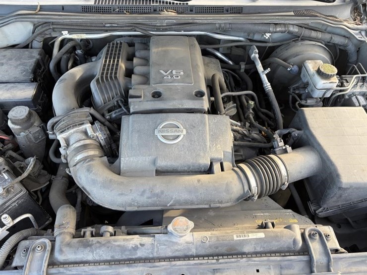 2012-nissan-pathfinder-image-24