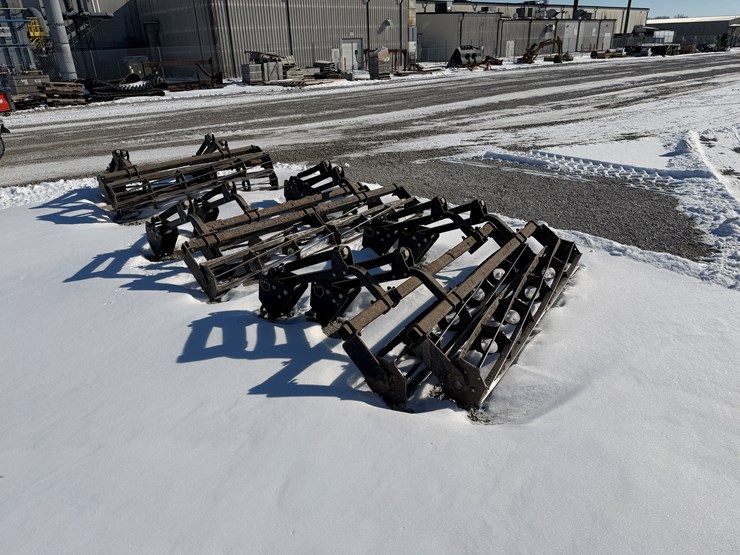 #210524-•-used-rolling-baskets-image-1